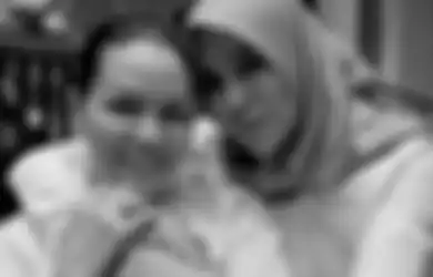 Jadi Bahan Gibah Nindy Ayunda, Fitri Salhuteru Blak-blakan Soal Rumah Tangga Olla Ramlan: Sedih Aja, Aku Tahu Banget Kehidupan Dia...