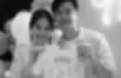 4 Tahun Penantiannya Setelah Menikah Terjawab, Aktor Film 'Serigala Terakhir' Ini Akhirnya Dikaruniai Momongan, Berikut Momen Bahagia dengan Putri Pertamanya