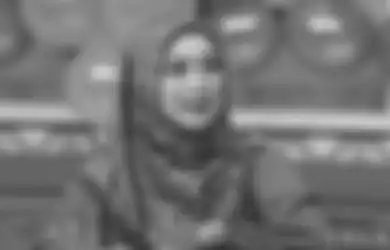 Bersyukur Pernah Bertemu Irwan Mussry, Desy Ratnasari Menangis Kenang Sikap Suami Maia Estianty yang Rela Kerahkan Helikopter Demi Hal Ini