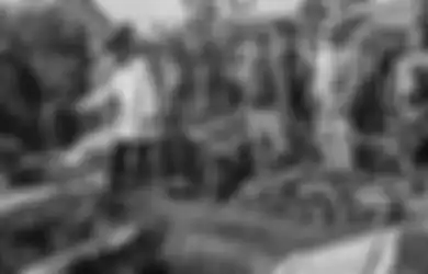 Kelakuan Keji Mimin Dibongkar Yoris, Sering Teror Tuti Pakai Kata-Kata Kasar di SMS dan Sengaja Bermesraan dengan Yosep di Hadapan Amalia