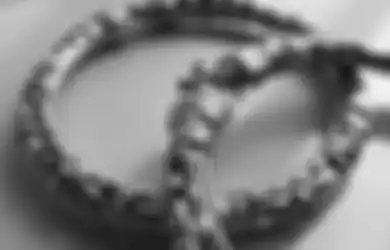Arti Mimpi Gelang Emas Putus, Benarkah Pertanda Kurang Baik? Simak