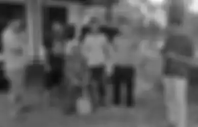 Kebingungan Tak Tahu Jalan Pulang, Heboh Kakek 98 Tahun Bawa Kantong Isi Uang Rp 150 Juta dan Emas 250 Gram, Beruntung Ditemukan oleh Sosok Ini