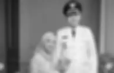 Kini Jadi Istri Pejabat, Chacha Frederica Rela Turun Tangan Bersihkan Rumah Meski Ada ART, Tengok Aksinya yang Sangat Piawai