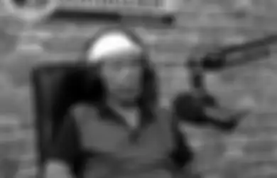 Inalillahi Wainailaihi Rojiun, Istrinya Baru 3 Bulan Meninggal, Komedian Senior Ini Menikah Lagi dengan Gadis 40 Tahun Lebih Muda Darinya, Netizen Langsung Geleng-geleng Kepala