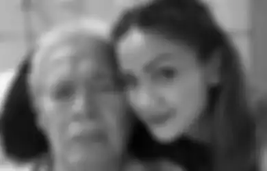 Innalillahi Wa Innailaihi Rojiun, Nirina Zubir Kehilangan Ayah Tercinta yang Tengah Berjuang Melawan Sakitnya, Istri Ernest Ungkap Kondisi Terakhir Zubir Amin Sebelum Meninggal Dunia