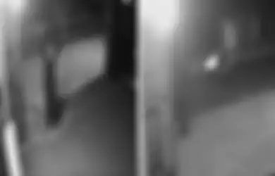 Satpam Sampai Kabur Terbirit-birit, Viral Sesosok Pocong Tertangkap Kamera CCTV Bonceng Motor dengan Posisi Berdiri