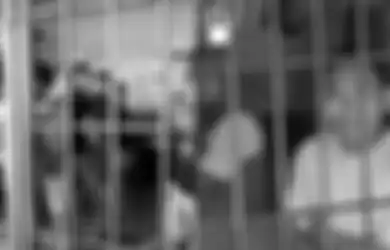 Kerangkeng Manusia Milik Bupati Langkat Terbukti Jorok dan Tidak Manusiawi, Foto-foto Penampakan Isinya Terungkap, Satu Kloset Jongkok Dipakai Puluhan Orang BAB