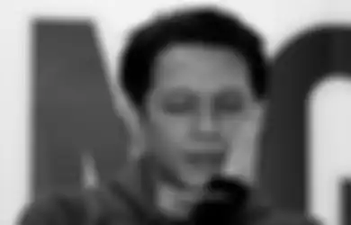 Dari Youtube Doang Bisa Kantongi Sampai Rp 71 Juta Per Bulan, Ariel Noah Punya 4 Pabrik Uang yang Buat Dirinya Jadi Salah Satu Vokalis Terkaya di Indonesia, Sekali Manggung Bisa Beli Mobil Baru!