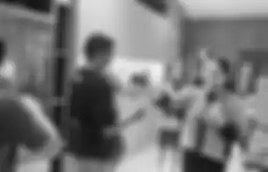 Satu Lembar Bisa Bikin Bahagia Karyawan, Anak Buah Nagita Slavina Girang Bosnya Bagi-bagi Uang, Sahabat: Gila Ya, Gigi Ulang Tahun Malah Bagi-bagi Duit!