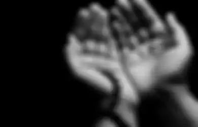 Doa Harian, Inilah 10 Keistimewaan Membaca Ayat Kursi, Mulai dari Membuka Pintu Rezeki sampai Pertolongan bagi Umat Muslim