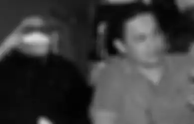 'Selamat Nganggur Kura-kura Ninja!' Sampai Tepuk Tangan Dengar Kabar Razman Arif Nasution Dipecat dari KAI, Farhat Abbas Singgung Pengacara Abal-abal