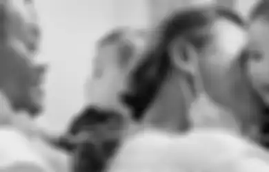 'Masih Inget Gak Sama Ayah?', Peluk Erat dan Ciumi Adzam, Sule Ucap Janjikan Satu Hal Ini ke Anak Nathalie Holscher