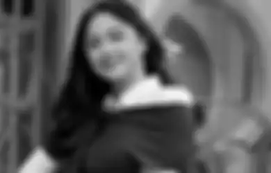 Terang-terangan Nyindir Angga Wijaya? Dewi Perssik Sindir Sosok Lelaki yang Tak Pikirkan Kecantikan Istri di depan Keponakannya yang Baru Nikah: Beli Beras Aja Masih Minta