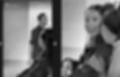 Suaminya Pakai Baju Serba Hitam Jadi Model Catwalk di New York, Nagita Slavina Justru Tertangkap Kamera Ngakak-ngakak, Istri Raffi Ahmad: Lihat Mukanya Ketawa Lagi Gue