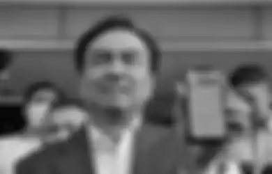 Sodorkan HP Tunjukkan WA yang Cuma Ceklis Satu ke KSAD, Effendi Simbolon Beri Pesan Begini ke Jenderal Dudung Abdurachman: Belum Direspons