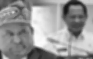 Sekarang Ditetapkan Jadi Tersangka oleh KPK, Gubernur Papua Ini Pernah Lewat Jalan Tikus ke Luar Negeri, Kemendagri Sempat Geram Sekali