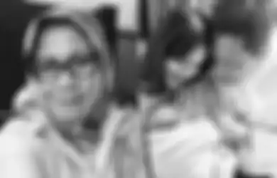 Ibunda Indah Permatasari Melengos Lihat Video Cucunya, Nursyah Sesumbar Bakal Temui Darah Dagingnya Jika Arie Kriting Mau Lakukan 1 Syarat, Apa?