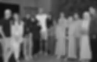 Lesti Kejora Ajak Sang Suami Kumpul Arisan Bersama Teman-temannya, Pose Foto Rizky Billar Jadi Sorotan Netizen: Kenapa Mesti Begitu?