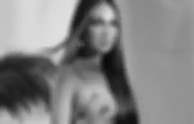 Di Tengah Kesibukannya di Dunia Hiburan, Luna Maya Diam-diam Rawat 7 Anak Asuh, Bahkan Singgung Soal Suami