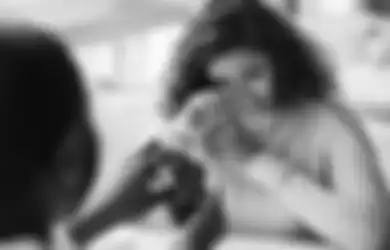 Ada Suka Duka dan Tangis Bahagia, Ini 5 Arti Kedutan di Mata Kanan Bawah, Primbon Jawa Ramalkan Pertanda Baik Sekaligus Buruk