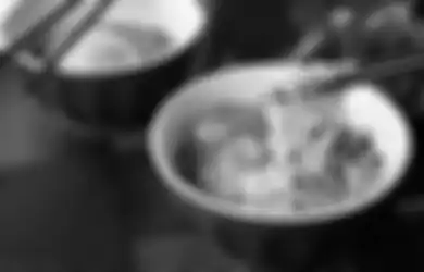 Anda Penderita Asam Lambung tapi Ingin Makan Mi Instan? Tenang, Beberapa Tips Ini Bisa Anda Lakukan, Salah Satunya Hindari Makan Nasi Secara Bersamaan