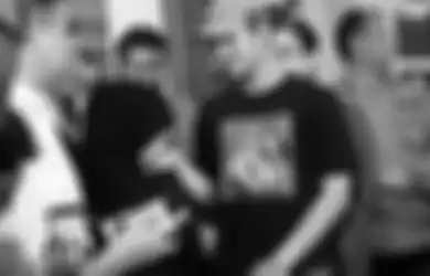Mencium Tangan Suami Sebelum Berangkat Kerja, Tradisi Indonesia yang Bawa Keberkahan Luar Biasa dalam Rumah Tangga, Begini Penjelasan Ustaz Abdul Somad