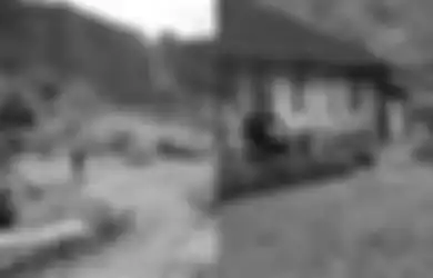 Rumah Abah Jajang Dikunjungi Ribuan Manusia Per Hari, Rumput Hancur Tak Bersisa, Keluarga Tak Bisa Melarang Orang Berkunjung