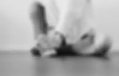 5 Arti Kedutan di Lutut Kaki Kiri, Benarkah Rezeki Akan Mengampiri?
