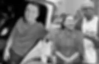 Mpok Atiek yang Diisukan Bangkrut Ternyata Rutin Dikirimi Uang Raffi Ahmad, Nominal Paling Kecil Rp 5 Juta, Begini Pengakuannya 