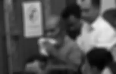 Diadili dalam Kondisi Sakit, Lukas Enembe Tunjuk Dokter Terawan untuk Merawat di RSPAD, Kuasa Hukum: Kondisinya Sudah Drop 