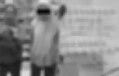 Tiap Hari Tilep Duit Rp500 Ribu, Karyawan Apotek Ini Manfaatkan Wajah Polosnya untuk Tipu Sang Bos, Duit Panas Buat Beli Tanah!