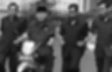 Kering Tempe dan Sambel Teri Jadi Bekalnya, Perjalanan Rahasia Soeharto Saat Menjabat Presiden RI Dibongkar, Ajudan: Benar-benar Prihatin