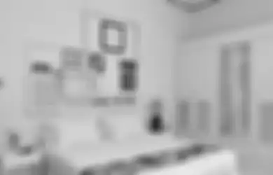 Jendela Krepyak Bekas Jadi Akesori Kamar Tidur