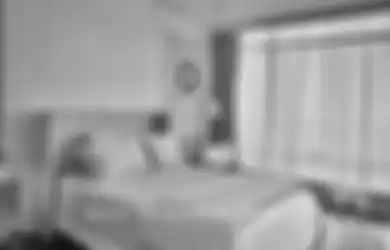 Kamar Tidur Cantik Serba Putih