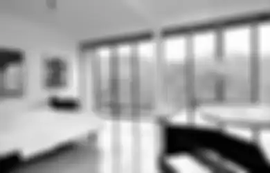 Dinding Kaca di Kamar Tidur, Ternyata Banyak Untungnya