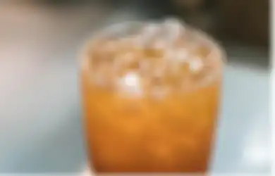 Seorang Pria Ginjalnya Rusak Akibat Kebanyakan Minum Es Teh, Peringatan Bagi Penggemar Minuman Ini!