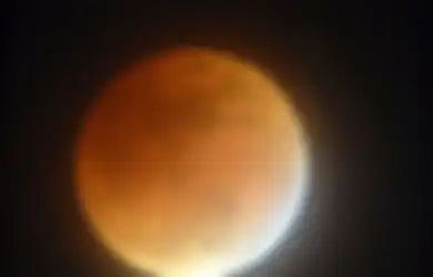 Malam Ini Akan Ada Fenomena Supermoon di Indonesia: Inilah Pencetus Nama ‘Supermoon’!