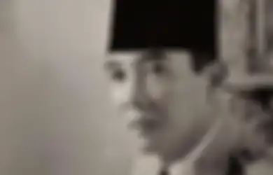 Bung Karno Pernah Dicemooh Mahasiswa Karena Berbusana Trendi