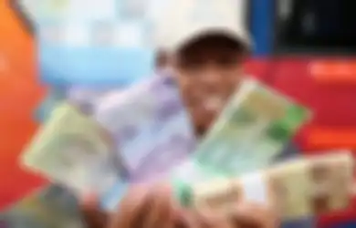 Pinjaman Online: 1 Jam Cair, Bunga 21 Persen, Kalau Telat Dipermalukan
