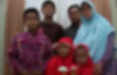 Beginilah Keseharian Puji Kuswati, Ibu yang Diduga Tega Ajak Anak-anaknya Meledakkan Bom Bunuh Diri