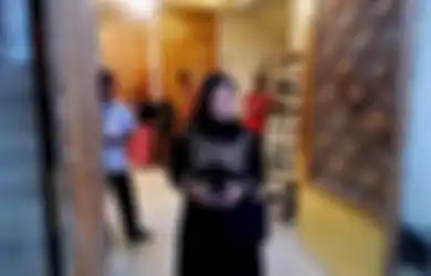 Bangun Masjid dari Jualan Ayam, Wanita Yogyakarta Ini Menangis Saat Mendengar Adzan dari Masjidnya 
