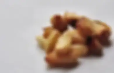 Pria Ini Konsumsi 6 Siung Bawang Putih Panggang, Hanya dalam 1 Hari, Hal Tak Terduga Terjadi pada Tubuhnya
