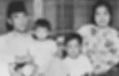 Bukan Fatmawati, Dipangkuan Wanita Inilah Bung Karno Menghembuskan Napas Terakhirnya