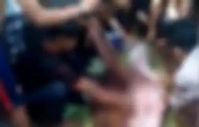 Di Malam Takbiran, Perempuan Asal Sulawesi Tenggara Ini Ditelan Ular Piton Bulat-bulat