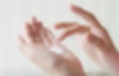 5 Hand Cream di Bawah 50 Ribu Buat Atasi Kulit Kering karena Sering Cuci Tangan