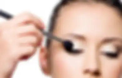 5 Fakta Tentang Eye Primer! Ternyata Enggak Hanya untuk Mata! 