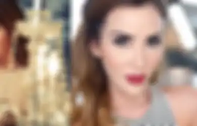 Inilah Kehidupan Wanita Barbie si Sosialita Asal Surabaya yang Selalu Tampil Sempurna