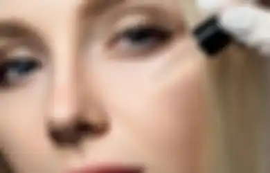 Sia-sia! Manfaat Serum akan Hilang Kalau Kita Lakukan 5 Kesalahan Ini