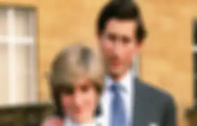 Ratu Elizabeth II Melotot Ketika Putri Diana Memilih Cincin Pertunangannya dengan Pangeran Charles