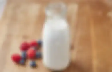 Bekukan Susu di Freezer Membuatnya Tahan Sampai 3 Bulan, Jangan Dekatkan dengan Makanan Ini!